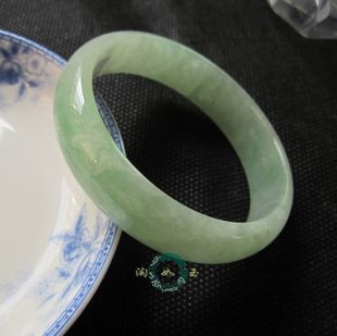  翡翠手镯a货批发 老坑冰种满绿手镯带证书  天然缅甸玉手镯包邮