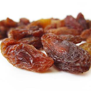  新疆特产吐鲁番红马奶子葡萄干500g特级有籽 零食食品2斤全国包邮