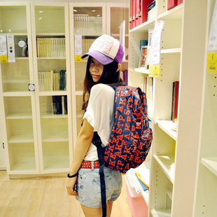  潮女韩版凸面字母双肩包滑板包运动背包休闲日系帆布包中学生书包