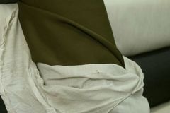 影视 马裤呢 黄棕绿色 斜纹 毛料服装面料 <em>布料</em>