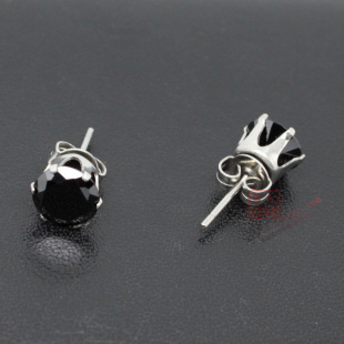  低调帅气の黑锆石复古耳饰 韩版时尚钛钢男士饰品男款耳钉 单只潮