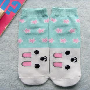 兔兔小铺淡禁忌兔头蓝色袜子少女船袜穿搭卡通女生图片