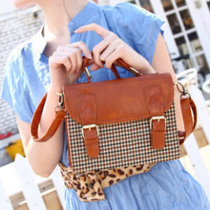 学院风复古邮差包千鸟...