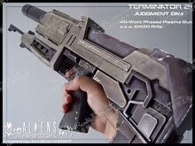 ������ֽchi��1:1ǹе �ս���2 T2-T800��������ǹ 3Dֽģ��DIY