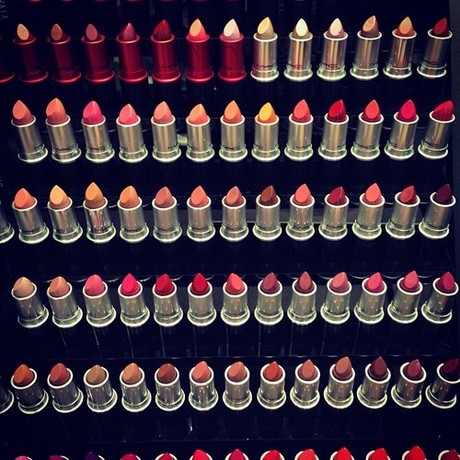 MAC\/魅可 口红唇膏 限量色 DIVA Ruby woo C