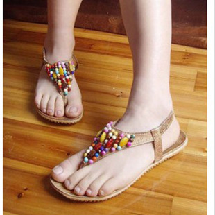  夏新款波西米亚民族风 彩色珠珠夹趾平底平跟凉鞋 罗马女凉鞋