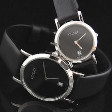 La moda femenina relojes Gucci Belt diseño Gucci simple de los trabajadores del acero observando parejas