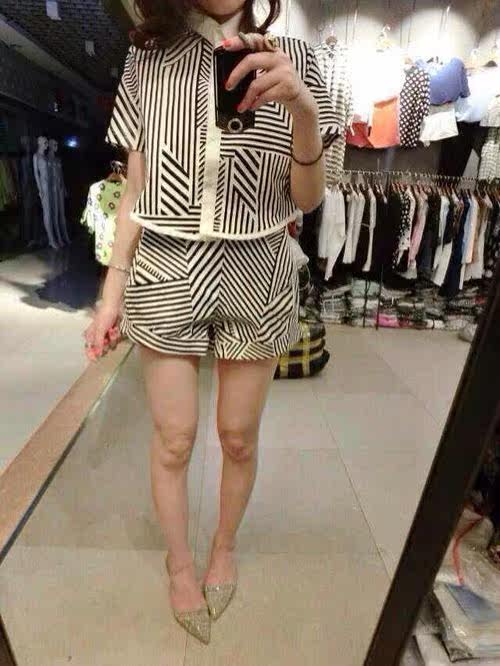 <em>开衫圆角</em> : <em>开衫圆角</em>图片及搭配,<em>开衫圆角</em>价格-