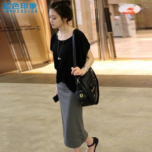 蓝色印象2014新款春装上身<em>黑色短袖</em>T恤<em>配</em>灰色