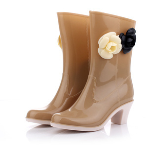 new pattern soft fashion comfortable Rain shoes Peony Modification High-heeled Boots Noble grace Rain shoesin the Women's Shoes, Rain Boots category - from Buy2taobao.com to provide professional Taobao agent buy service