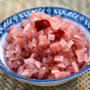  四川泡菜炒着吃（干辣椒炝炒泡萝卜）农家风味私房菜酸辣下饭小菜