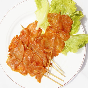  原始烧烤5串里脊肉串烤肉串串烤串食品户外肉制品食材食物疯抢中
