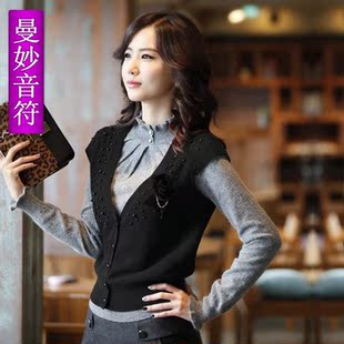  曼妙音符品牌女装春装新款 V领针织开衫优雅小外