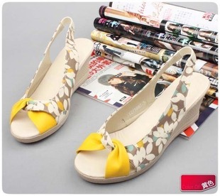  特价包邮夏季新款女鞋子炫彩童话坡跟凉鞋鱼嘴凉鞋中跟女凉鞋