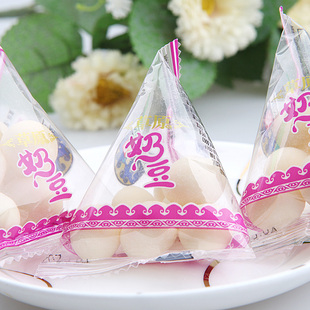  【蒙亮】 内蒙古特产 三角包 葡萄夹心 提子奶豆 奶酪零食 26g