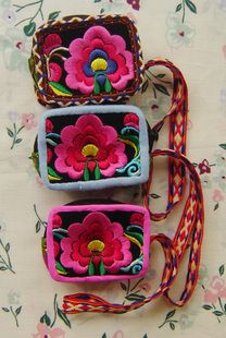 凤凰古城 旅游纪念品 特产 手绣包-淘宝网