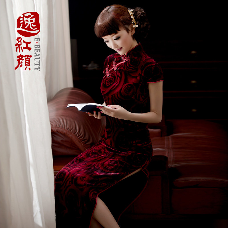 丝绒 旗袍 包邮,丝绒 旗袍 货到付款, 旗袍剧情介绍 