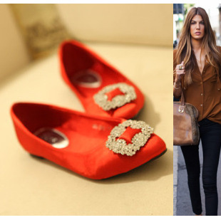  特价 RV同款 奢华水钻方扣绸缎面尖头平跟单鞋平底鞋 女鞋婚鞋