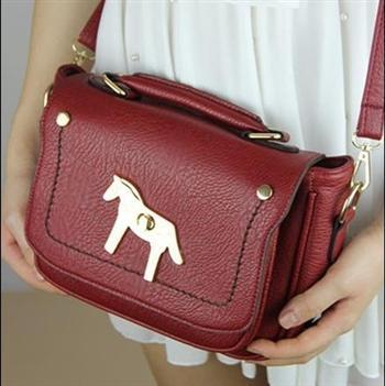 2012新款韩版小马包复古...
