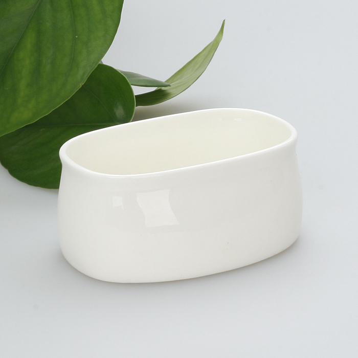 Thailand sugar Elliptical Sugar Tank Tangshan White Bone Coffee Appliances parts ceramics Bonein the Tableware , Coffee , Supporting apparatus category - from Buy2taobao.com to provide professional Taobao agent buy service