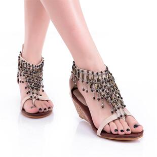  夏季新款凉鞋女复古民族风女鞋串珠女士休闲鞋潮波西米亚特价鞋子