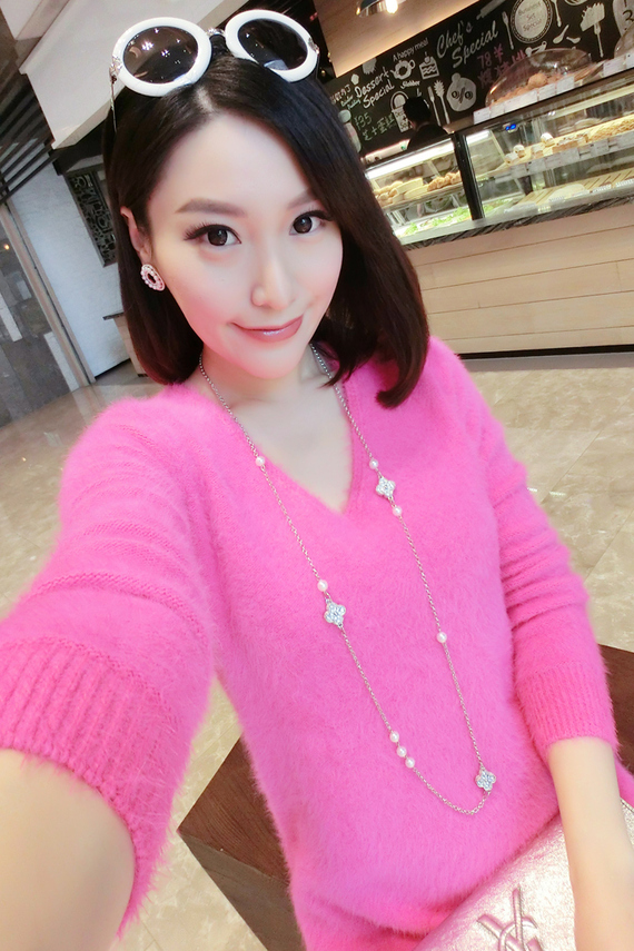 小银子欧美冬装新款超性价比V领<em>长款貂绒</em>混纺