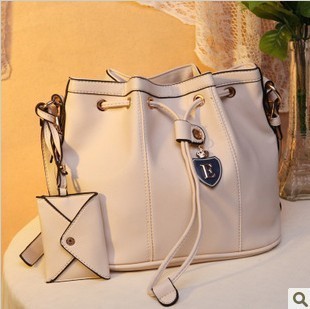 zara正品女包 秋冬新款欧美大牌米E字水桶包-