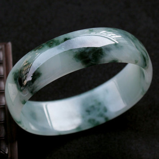  翔发珠宝 冰糯种飘花 翡翠手镯 飘绿花玉镯 a货证书女款50-52.5mm