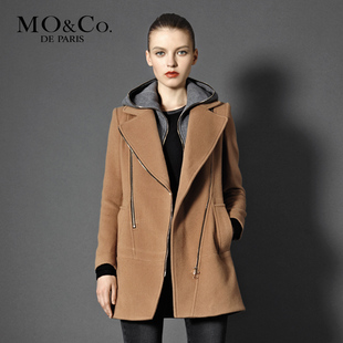 MO&Co. 摩安珂专柜 M114OVC32 中长款假两件连帽毛呢外套moco