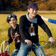 情侣装长袖 2013新款春季蓝天麦子情侣装秋装韩版大翻领大码T恤