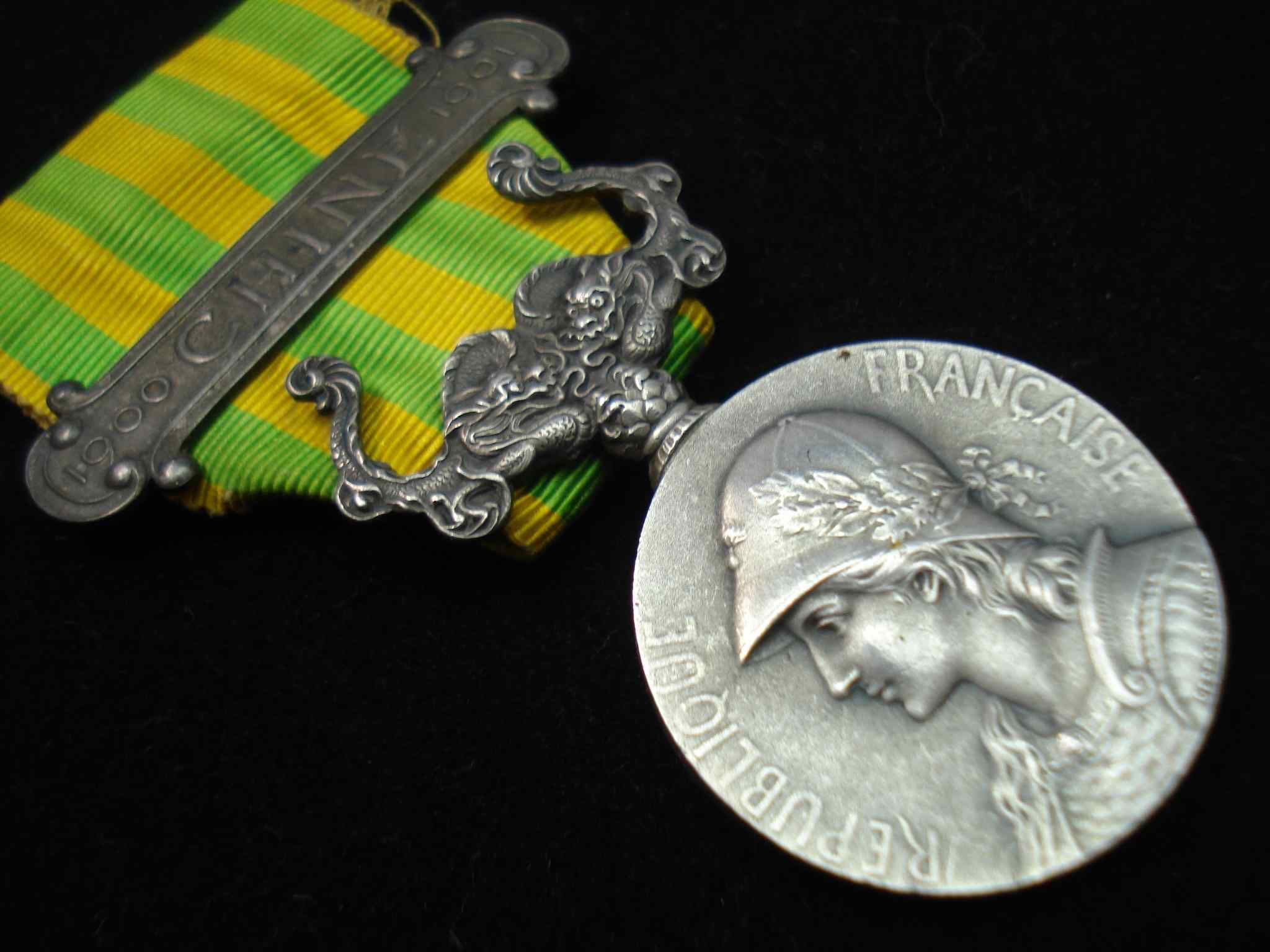 【部队二等功奖章】 最新排行榜_aweichi04a