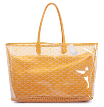 ���յ���Ů�������������ͬ�����Goyard���Ű�������͸������