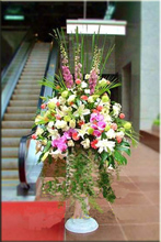 深圳市【有朋自远方来】西式花篮罗马柱迎宾花篮宝安光明坪山龙岗