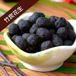  包邮 福客来台竹炭花生 纳米技术活性炭直接吃 健康零食 250g