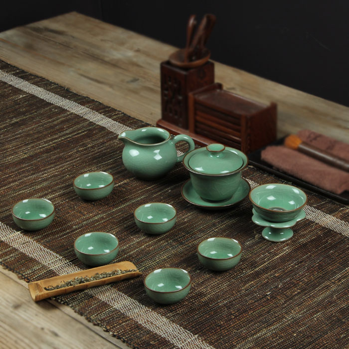 龙泉青瓷 盖碗 整套功夫茶具 喝茶杯碗 茶道配件 陶瓷十件套正品在类目 餐饮具, 茶具, 整套茶具中 - 来自Buy2taobao.com提供专业的淘宝代购服务
