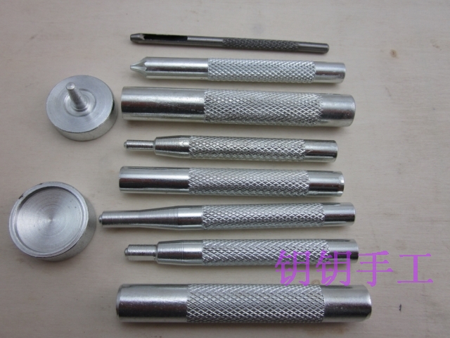 DIY工具10件套装/冲子+400#汽眼+四合扣+开花冲+底座/303g在类目 居家布艺, 缝纫DIY材料、工具及成品, 缝纫DIY工具套装中 - 来自Buy2taobao.com提供专业的淘宝代购服务