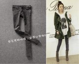 女310-1-618-BH  铆钉修身小脚裤 牛仔裤(人气爆款)