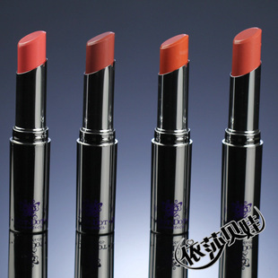 DOT. DOT Crystal diamond light ultra moisture lipstick lipstick easily stained glass is not easy to wash hair