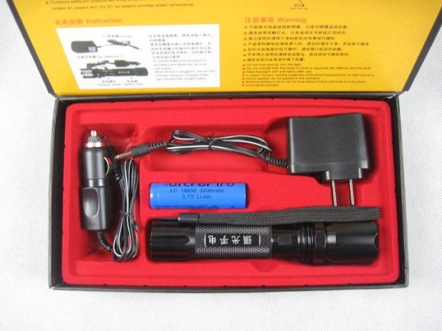 Ручной фонарик Donkey Walker 3W LED 18650 Donkey Walker Ручной фонарик Donkey Walker 3W LED 18650 Donkey Walker