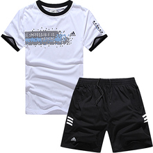 ���������ļ�adidas���ϴ�˹�п�޶���T���̿��˶���װ��ɫ��