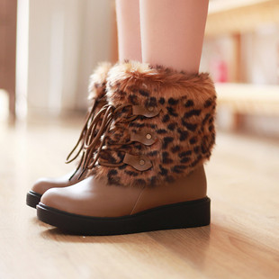 女靴子韩版雪地靴...