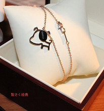 Gucci Gucci collar negro lindo de punta hueca perro se levantó la señorita Jin Xianglian collar de titanio Collar de acero