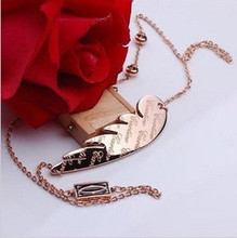 Cartier collar de Cartier alas de plumas collar de oro rosa y collar de Cartier de acero de titanio
