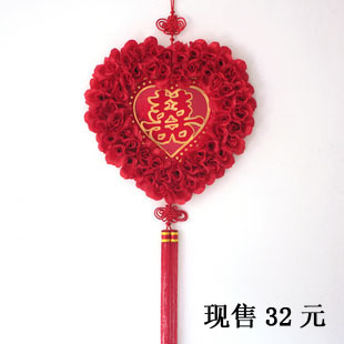  特价爱拉勾结婚新房喜庆装饰挂件婚庆壁饰心形仿真玫瑰花中国结