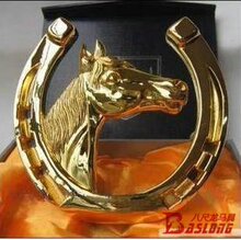 马术*马蹄铁车标 立体汽车中网标 锌合金 八尺龙马具 金色ms9