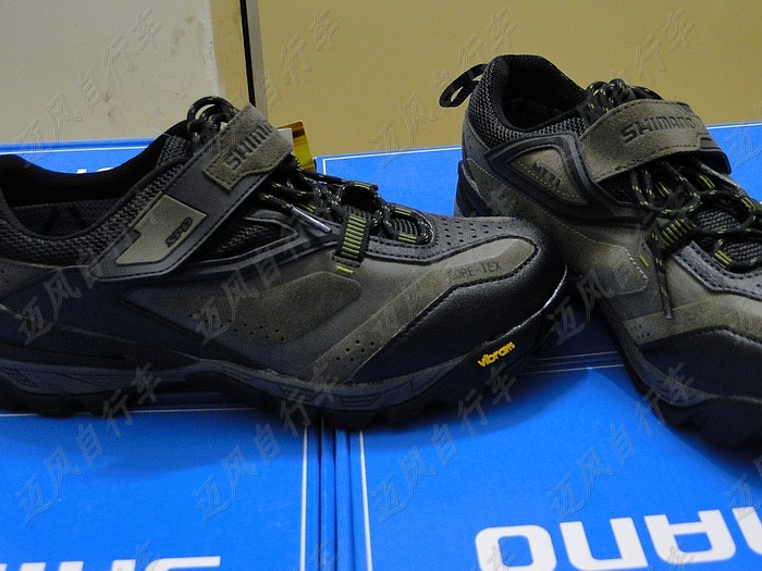 Велосипедная обувь SHIMANO