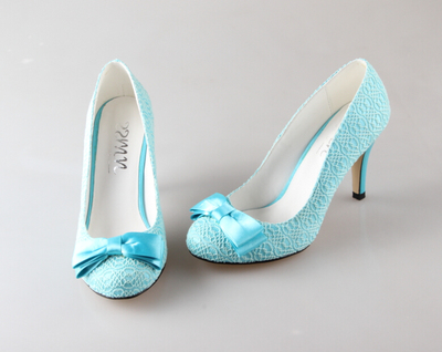 标题优化:2014致尊漫妮水蓝色蕾丝蝴蝶结8厘米跟女鞋婚鞋大小码订制