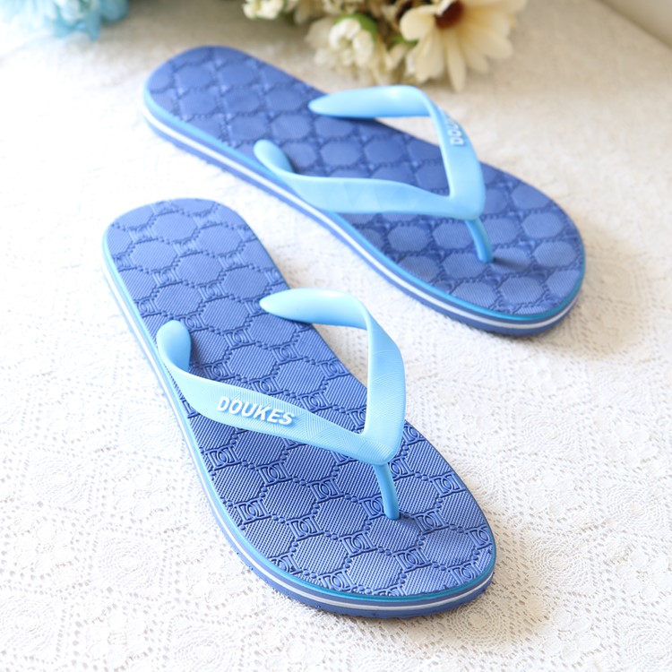 Clearance Solid non-slip flip flops leisure time summer Flat bottom Beach shoes man Pinch Sandals slipperin the Men's Shoes, Slippers category - from Buy2taobao.com to provide professional Taobao agent buy service