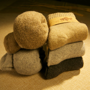 男袜羊毛袜睡眠袜子秋冬季毛巾袜加厚加绒保暖羊绒中筒男女袜子