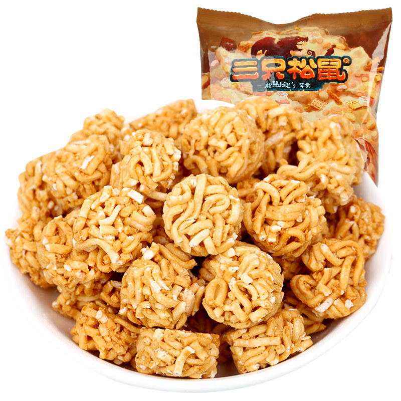 【天猫超市】三只松鼠 拉面丸子85g休闲零食膨化小吃干脆面串烧味